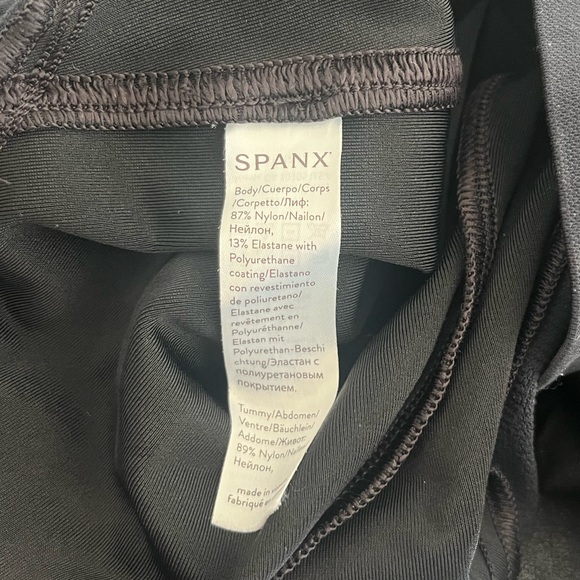 SPANX Faux Leather Maternity Leggings - Picture 12 of 12